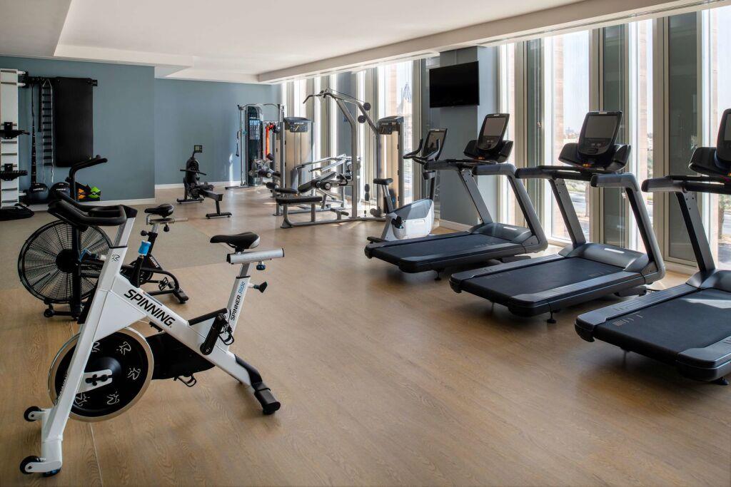 DoubleTree by Hilton Riyadh Financial District Hotel & Suites 4*