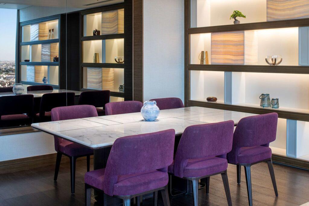 DoubleTree by Hilton Riyadh Financial District Hotel & Suites 4*