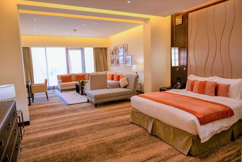 Grand Millennium Tabuk 4*
