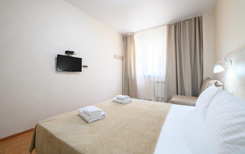 Альбатрос (ул. Б. Хмельницкого) 0*