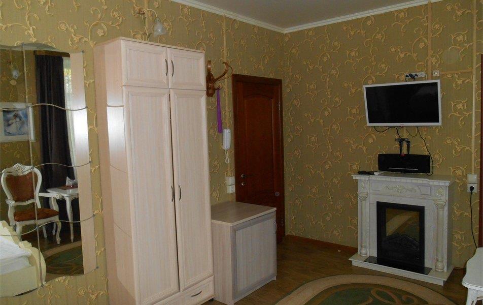 Лефортовский дворик 2*