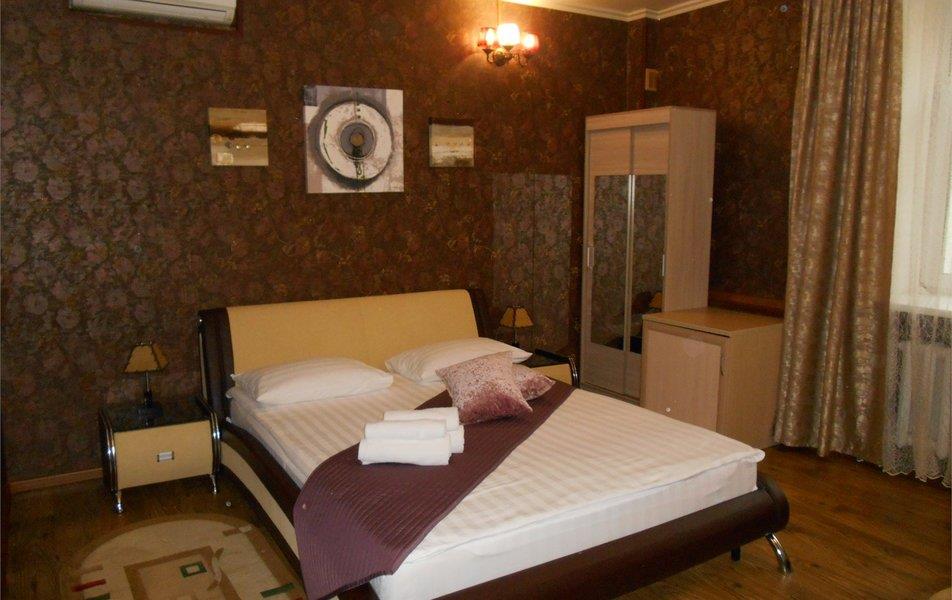 Лефортовский дворик 2*