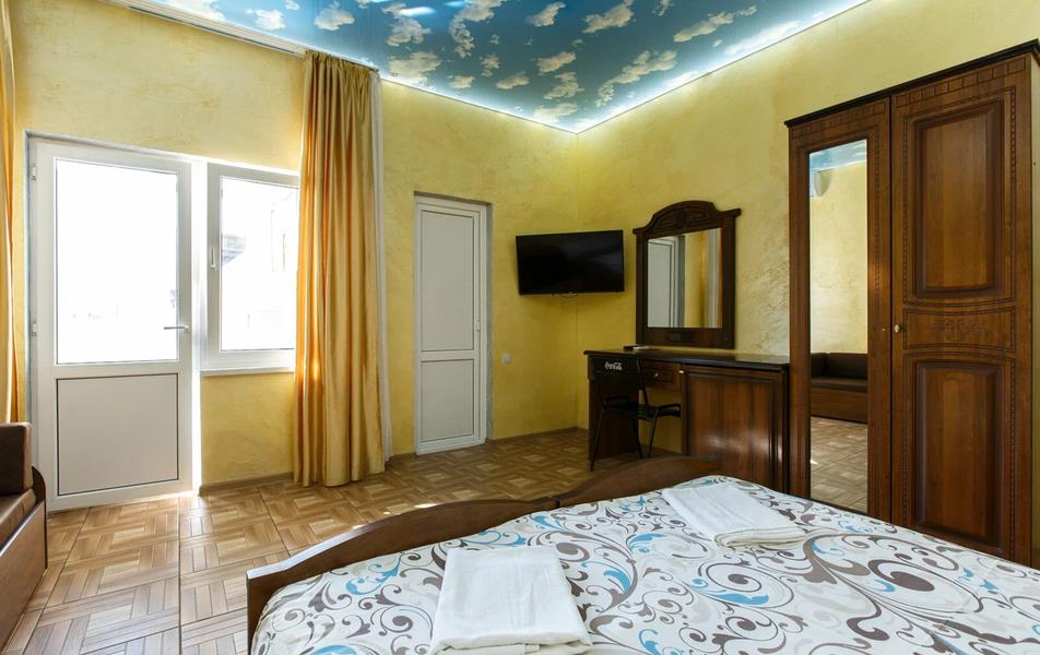 Морской ветер 1*