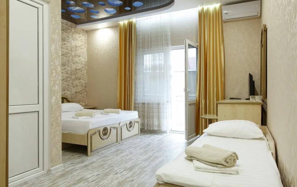 Морской ветер 1*