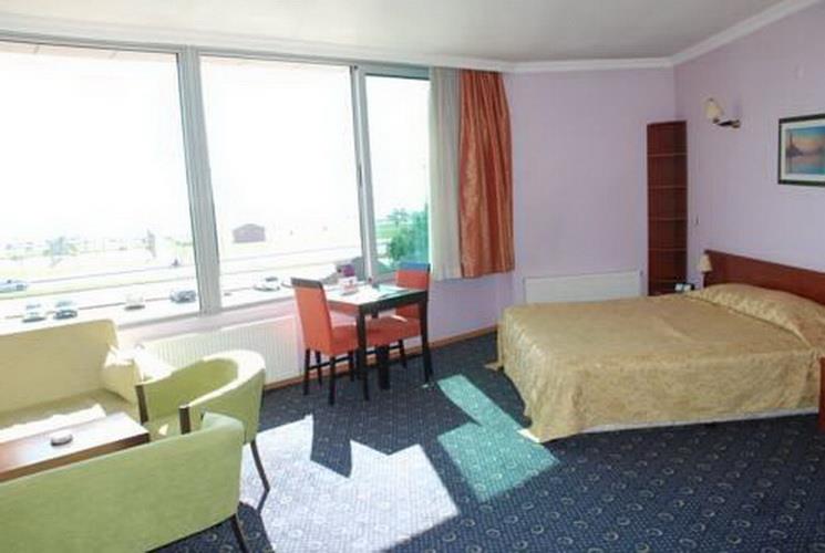 KNDF Marine Hotel 4*