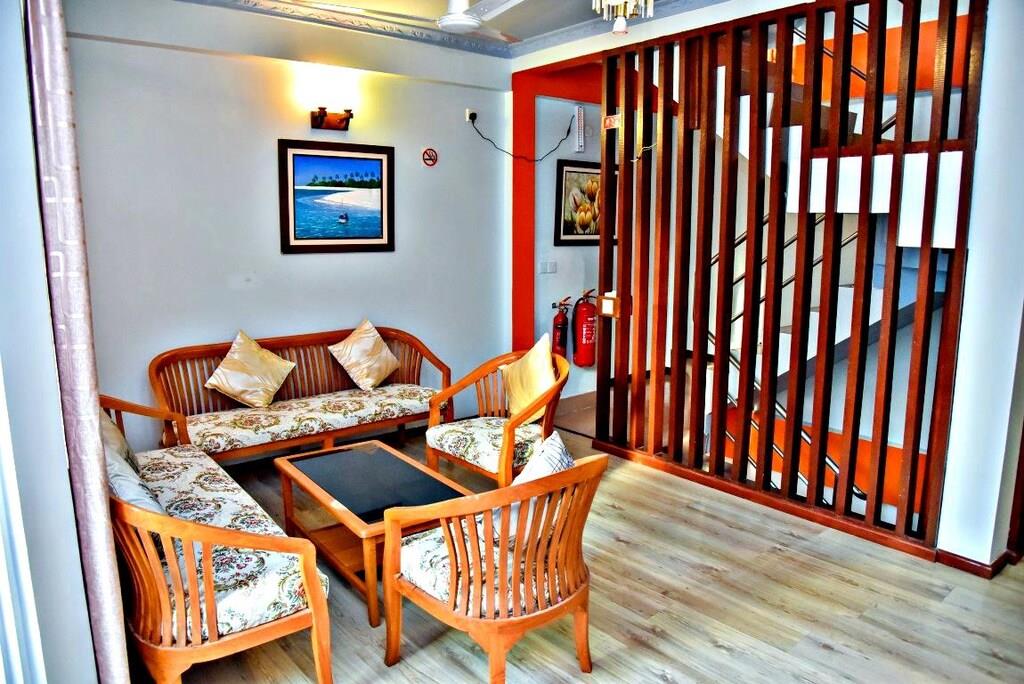 Crystal Crown Maldives Guest House 3*