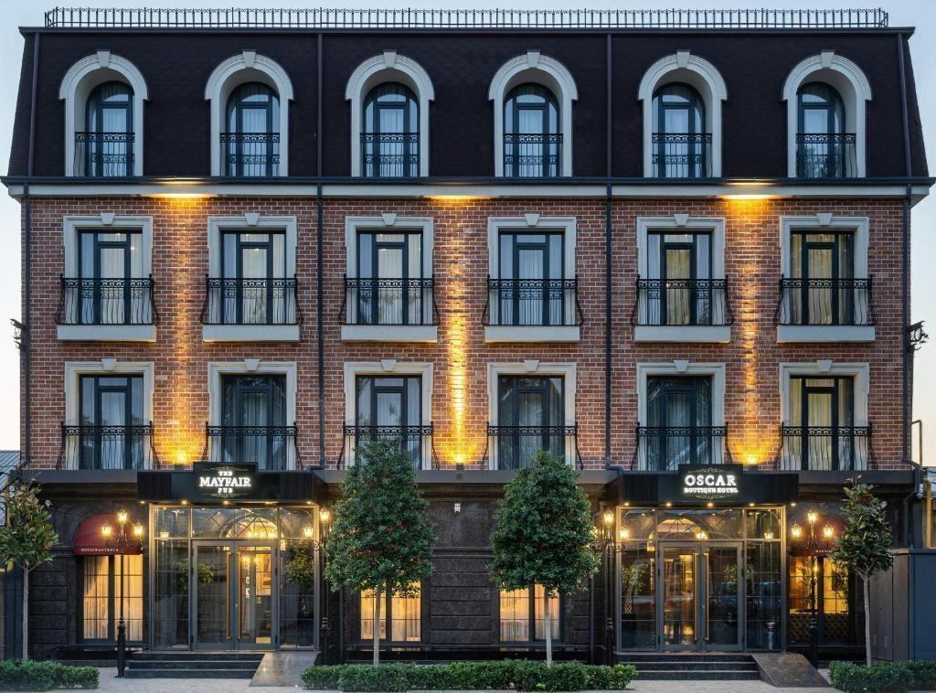 Oscar Boutique Hotel 3*