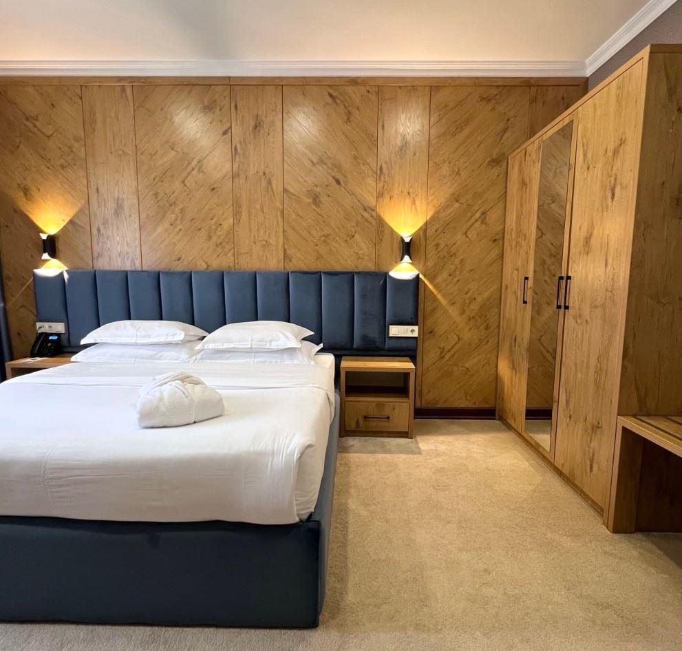 Oscar Boutique Hotel 3*