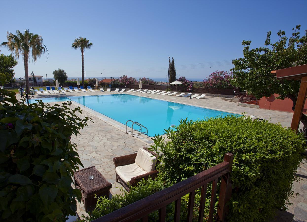 Episkopiana Hotel & Sports Resort 3*