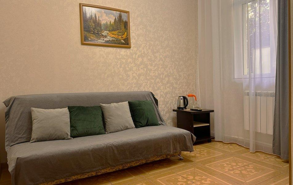 Гостевой дом Уют (ул. Просвещения) 0*