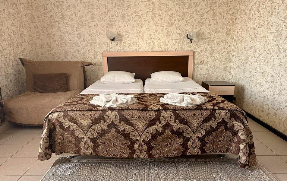 Гостевой дом Уют (ул. Просвещения) 0*