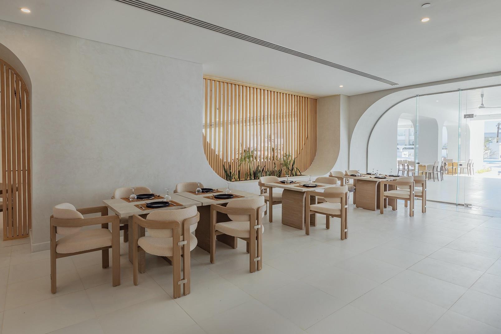 White Hills Resort 5*