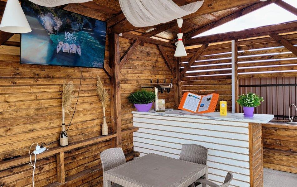 База отдыха Хронос 1*