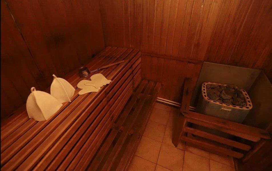 Михеев на Тополиной 7 2*