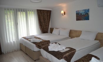 Loren Hotel & Suites 2*