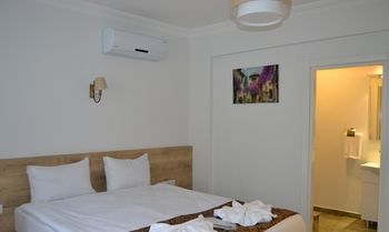 Loren Hotel & Suites 2*