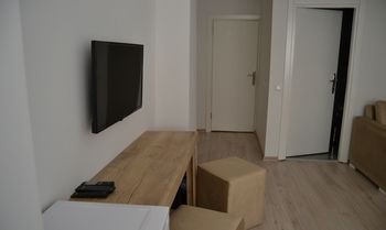 Loren Hotel & Suites 2*