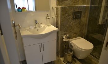 Loren Hotel & Suites 2*