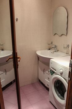 RIS Central Apartments Yerevan 0*