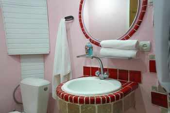 RIS Central Apartments Yerevan 0*