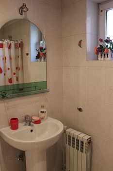 RIS Central Apartments Yerevan 0*