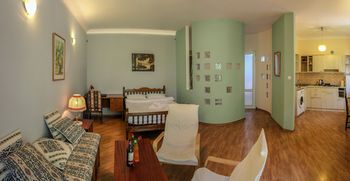 RIS Central Apartments Yerevan 0*