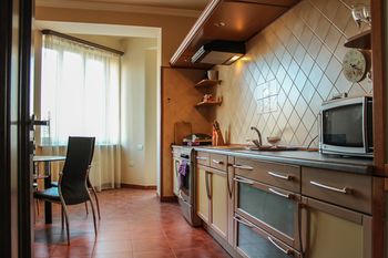 RIS Central Apartments Yerevan 0*