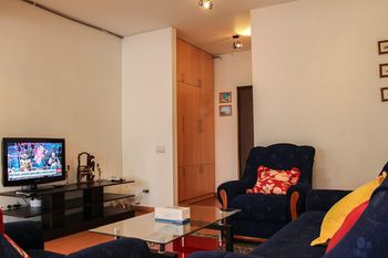 RIS Central Apartments Yerevan 0*
