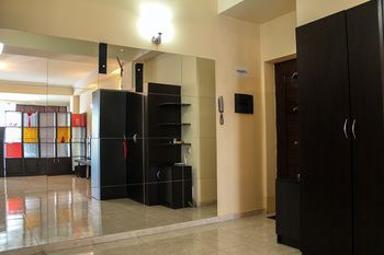 RIS Central Apartments Yerevan 0*