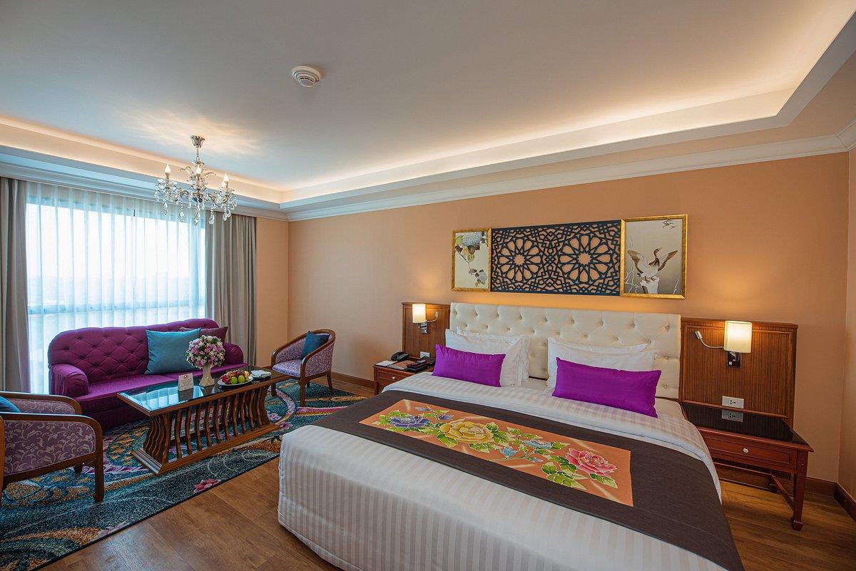 Туры в Empress Premier Hotel