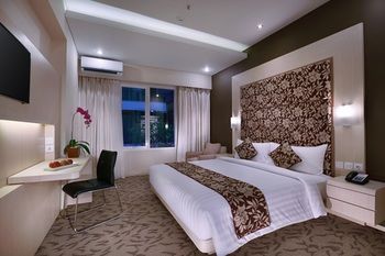 Quest Hotel San Denpasar 3*