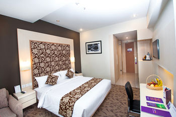 Quest Hotel San Denpasar 3*