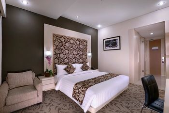 Quest Hotel San Denpasar 3*