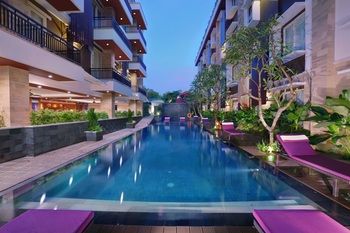 Quest Hotel San Denpasar 3*