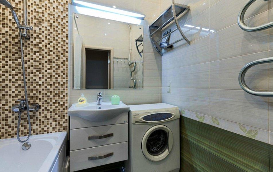 В доме Бажанова 0*