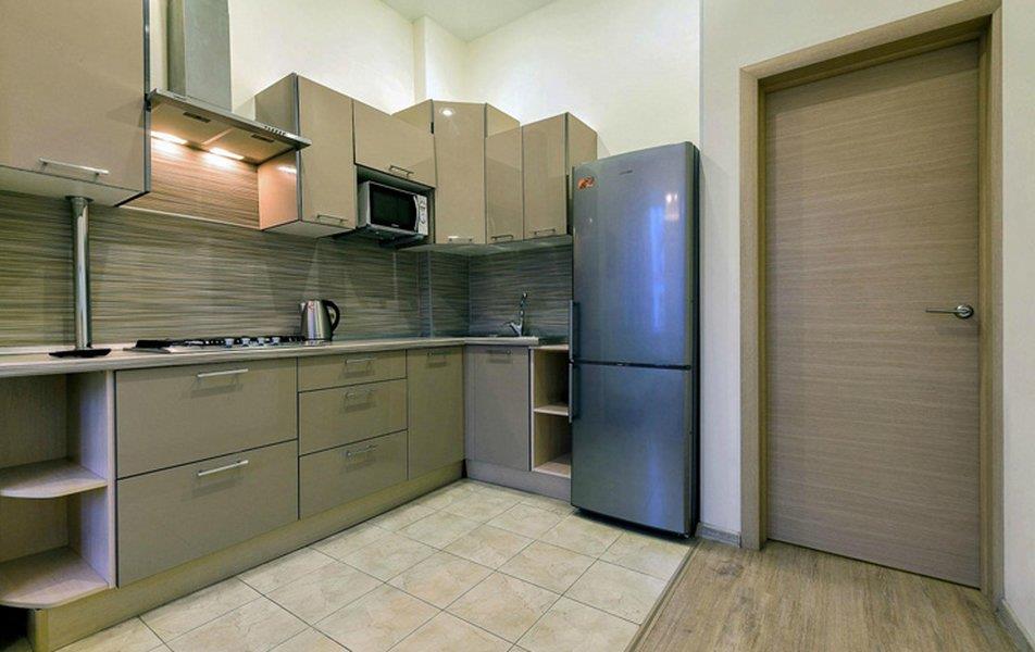 В доме Бажанова 0*