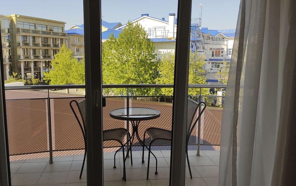 Милана (Витязево) 0*