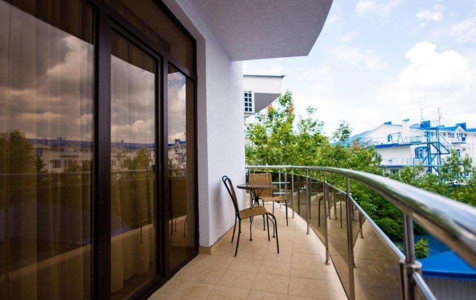 Милана (Витязево) 0*