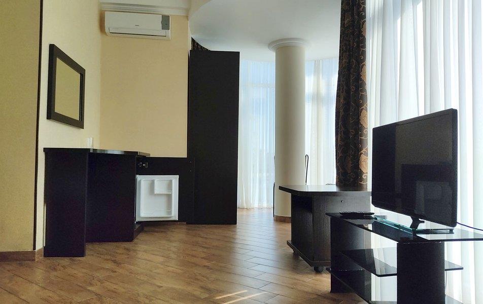 Милана (Витязево) 0*