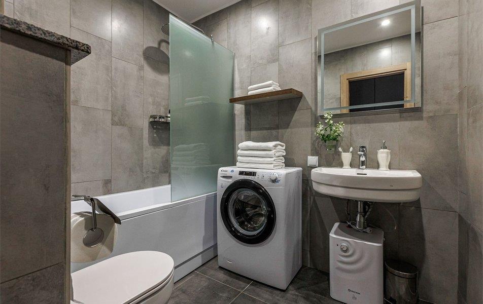 Авеню-Апарт на Малом 3*