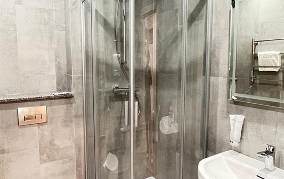 Авеню-Апарт на Малом 3*