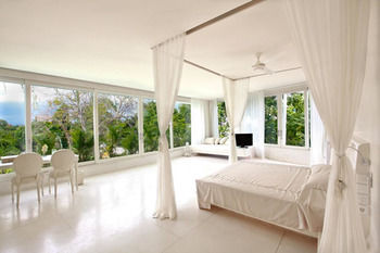 Eden The Residence at The Sea 4*