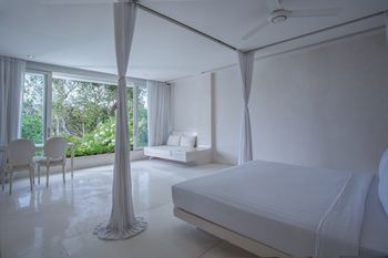 Eden The Residence at The Sea 4*