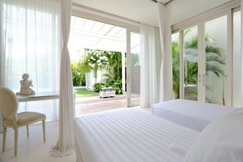 Eden The Residence at The Sea 4*