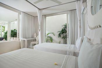 Eden The Residence at The Sea 4*