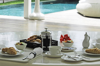 Eden The Residence at The Sea 4*