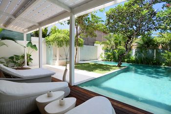 Eden The Residence at The Sea 4*