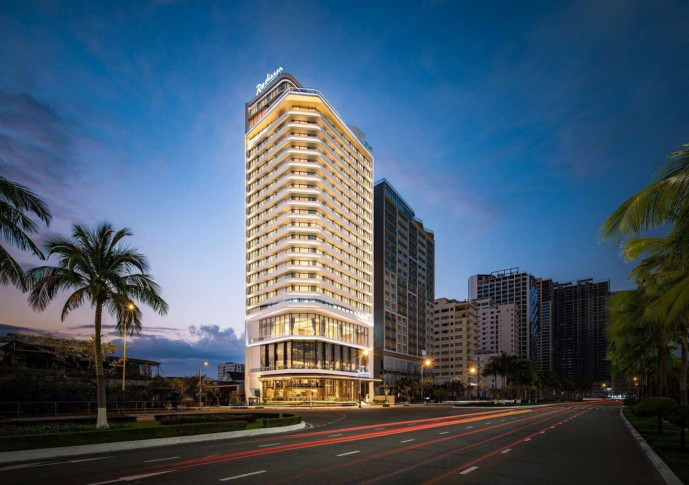 Radisson Hotel Danang 5*