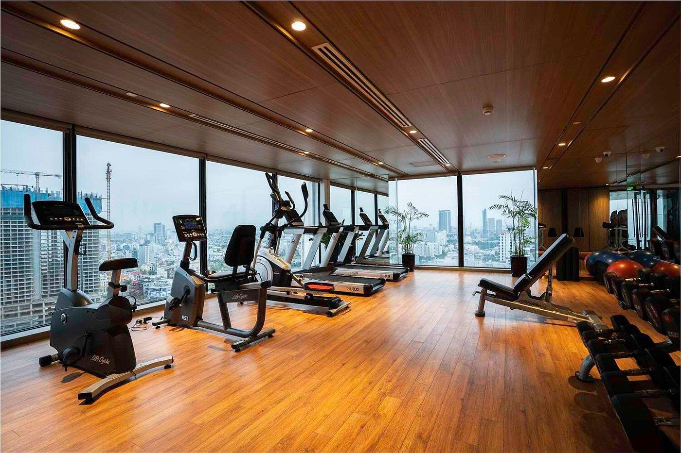 Radisson Hotel Danang 5*