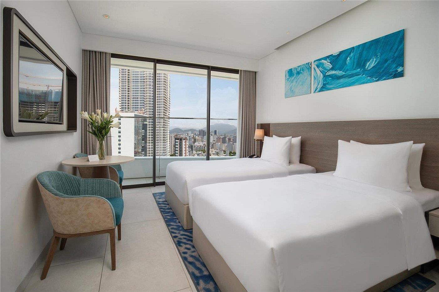 Radisson Hotel Danang 5*
